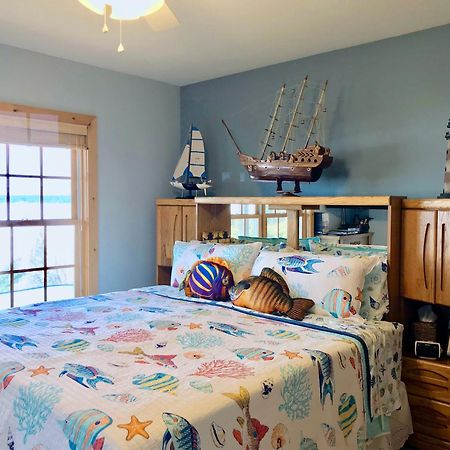 The Torch Lake Bed And Breakfast Central Lake Exterior foto