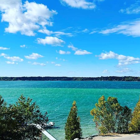 The Torch Lake Bed And Breakfast Central Lake Exterior foto