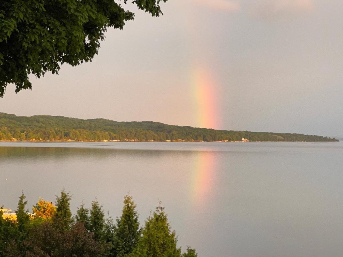 The Torch Lake Bed And Breakfast Central Lake Exterior foto