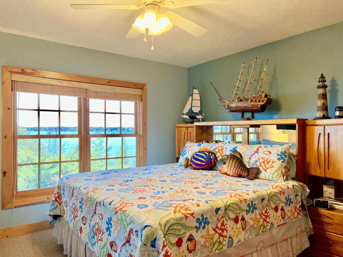 The Torch Lake Bed And Breakfast Central Lake Exterior foto