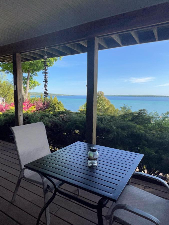 The Torch Lake Bed And Breakfast Central Lake Exterior foto