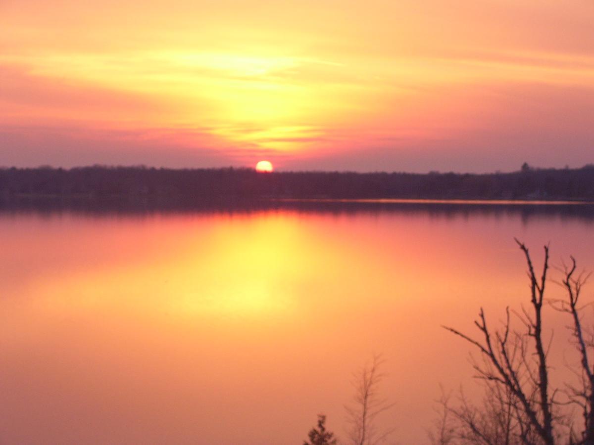 The Torch Lake Bed And Breakfast Central Lake Exterior foto