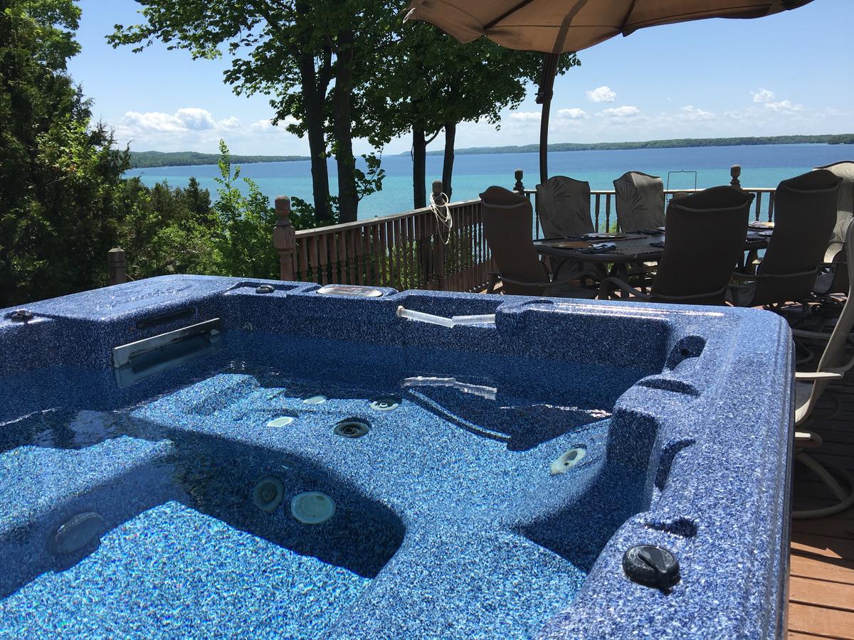 The Torch Lake Bed And Breakfast Central Lake Exterior foto