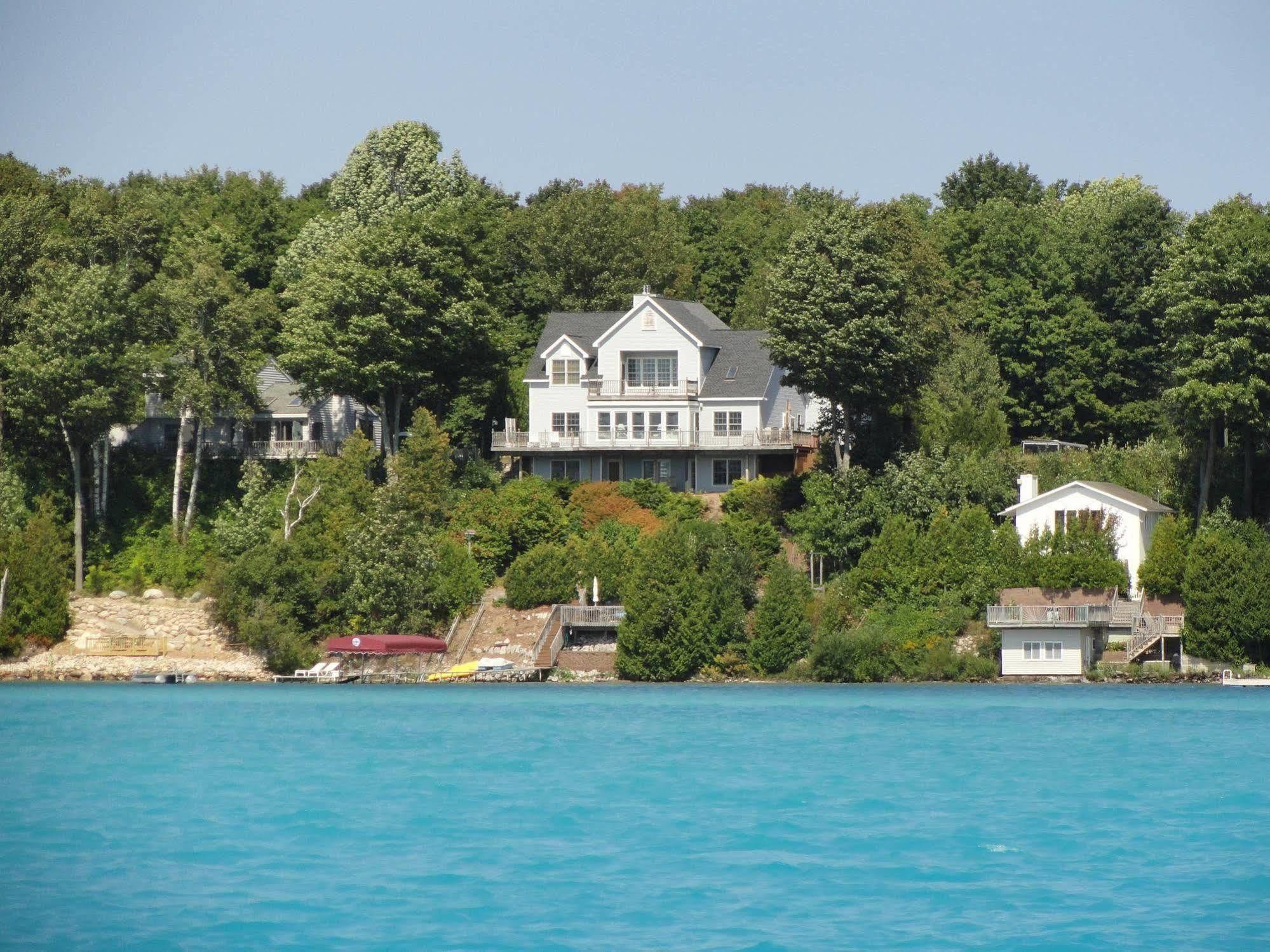 The Torch Lake Bed And Breakfast Central Lake Exterior foto
